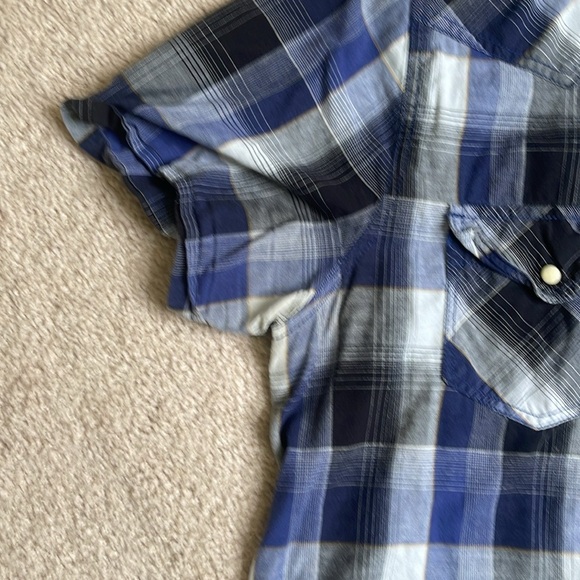 Roebuck & Co. Casual Blue and Black Plaid Button Down Shirt - Picture 3 of 5